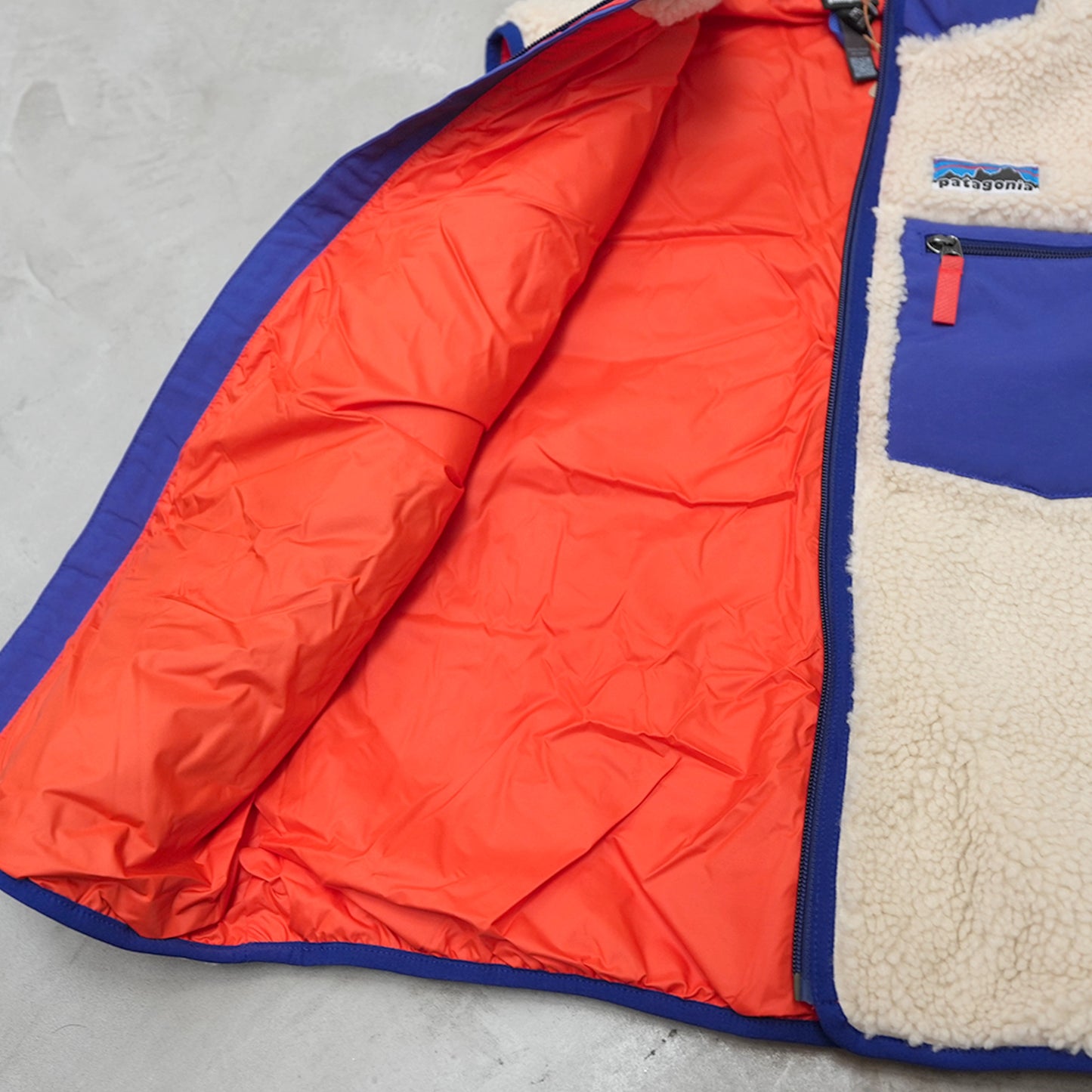 【patagonia】パタゴニア Kids Retro-X Vest "2Color"