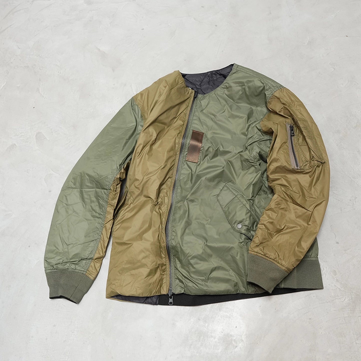 【TAION】タイオン unisex Japan Special Reversible MA-1 Down Jacket "Crzy Olive×Black"