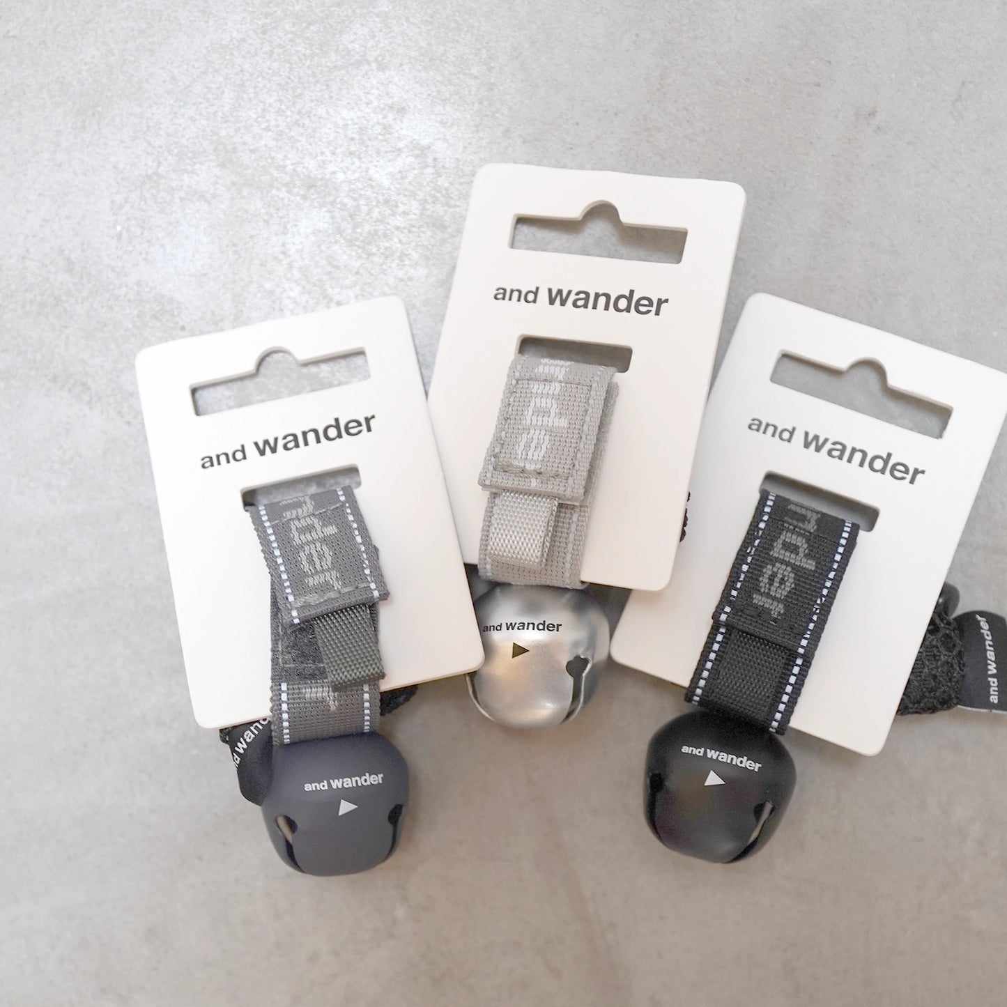 【and wander】アンドワンダー bear bell "3Color" ※ネコポス可