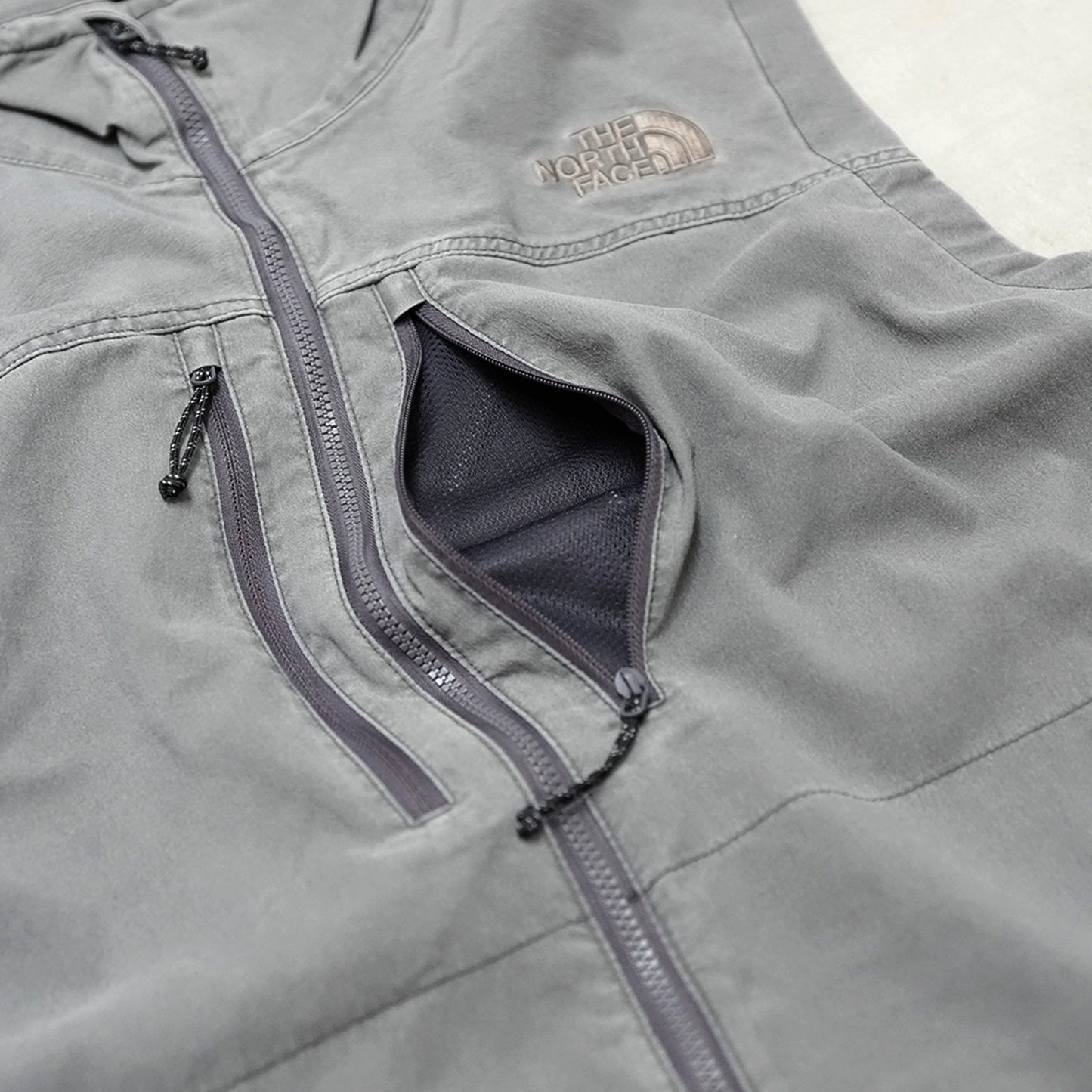 【THE NORTH FACE GAR】ザノースフェイス unisex GAR Faded Soft Shell Vest "2Color"