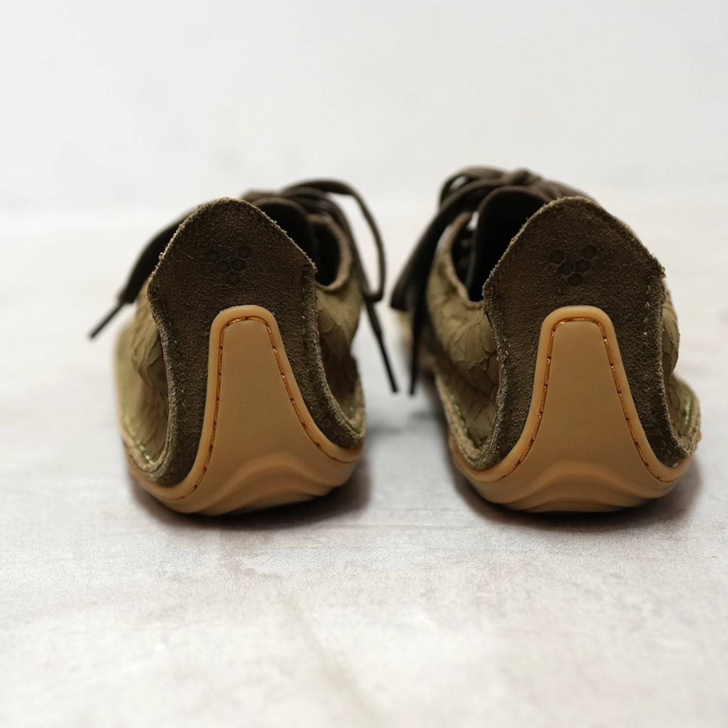 【VIVOBAREFOOT】ヴィヴォ ベアフット men's Sensus "2Color"