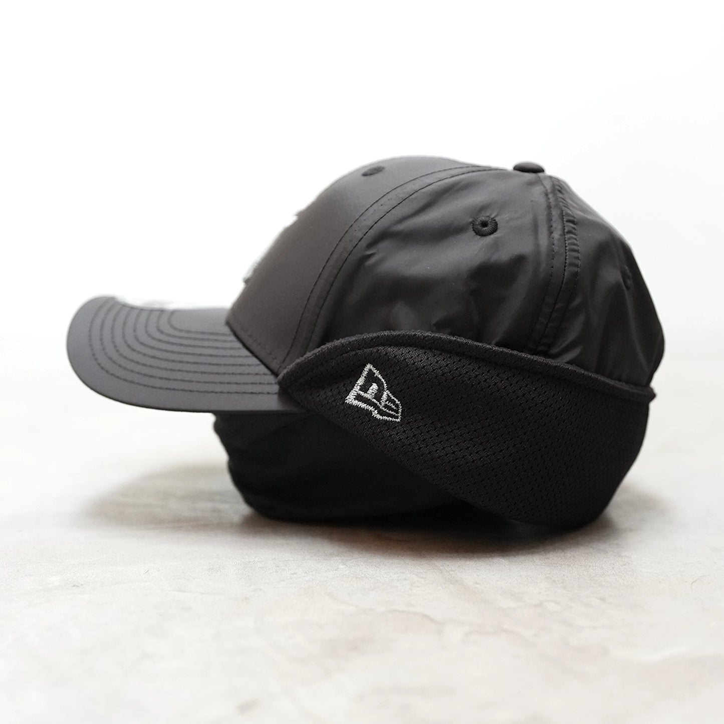 【NEW ERA OUTDOOR】ニューエラアウトドア 39THIRTY Flip Down New York Yankees Octa Warm Gear "Black"