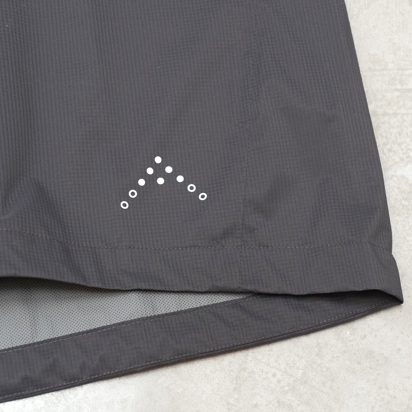 【Rab】ラブ men's Downpour Trail Light Jacket "2Color"