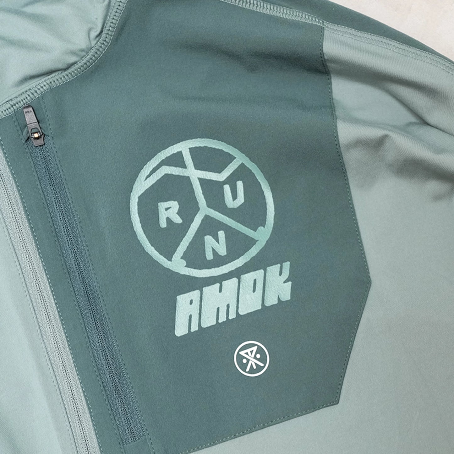 【ROARK RUN AMOK】ロアークランアモック men's Grinnell Hoodie "Dark Forest"