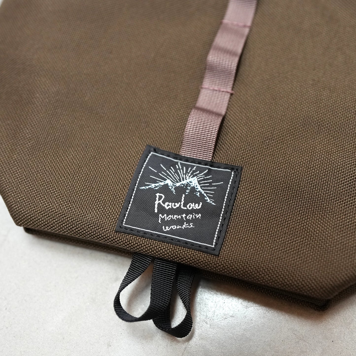 【RawLow Mountain Works】ロウロウマウンテンワークス Tabitibi Tote"4Color"