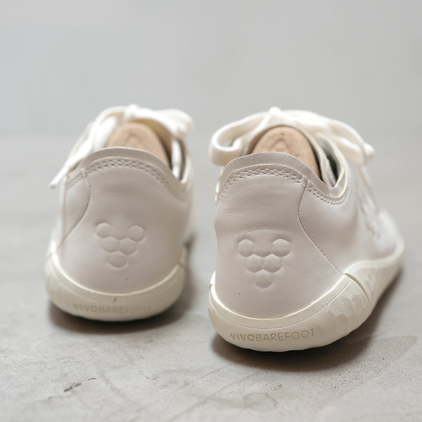 【VIVOBAREFOOT】ヴィヴォ ベアフット men's Geo Court Ⅳ "Bright White"
