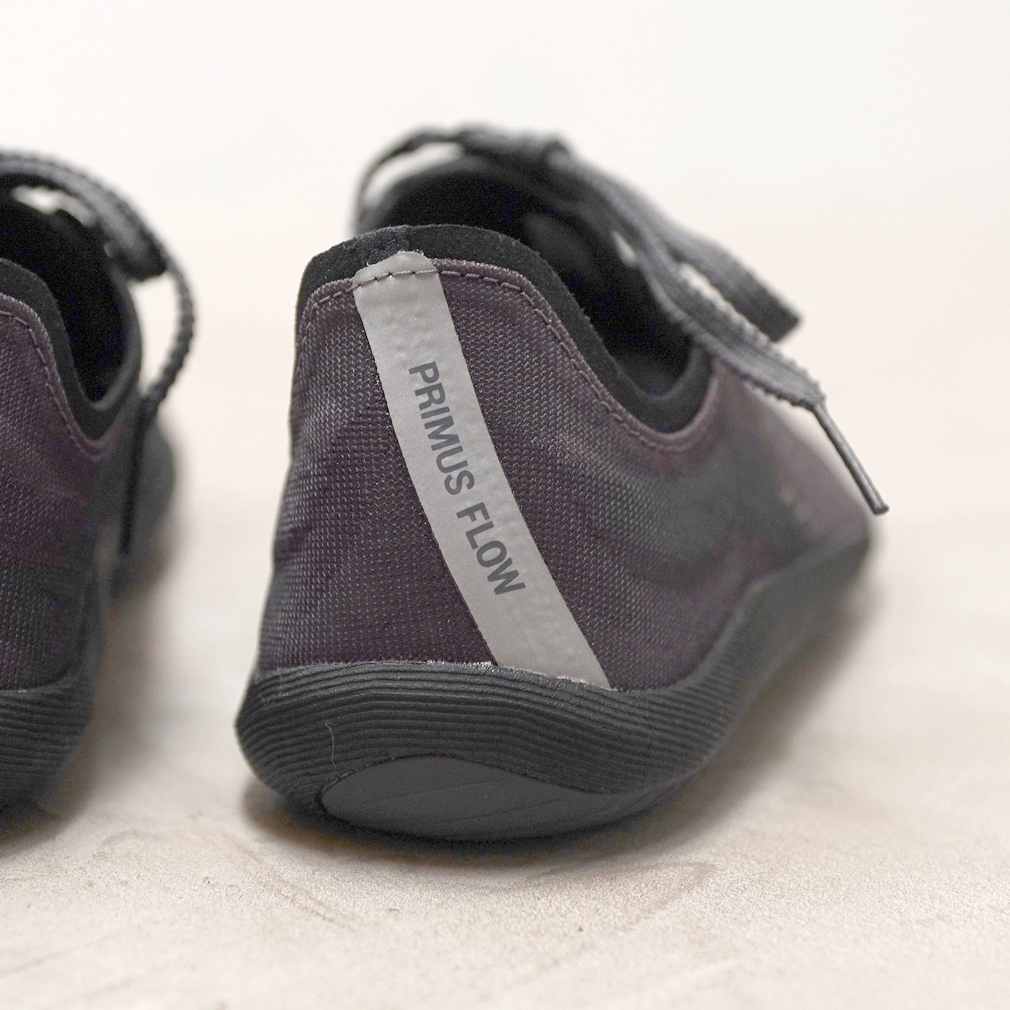 【VIVOBAREFOOT】ヴィヴォ ベアフット men's Primus Flow "2Color"