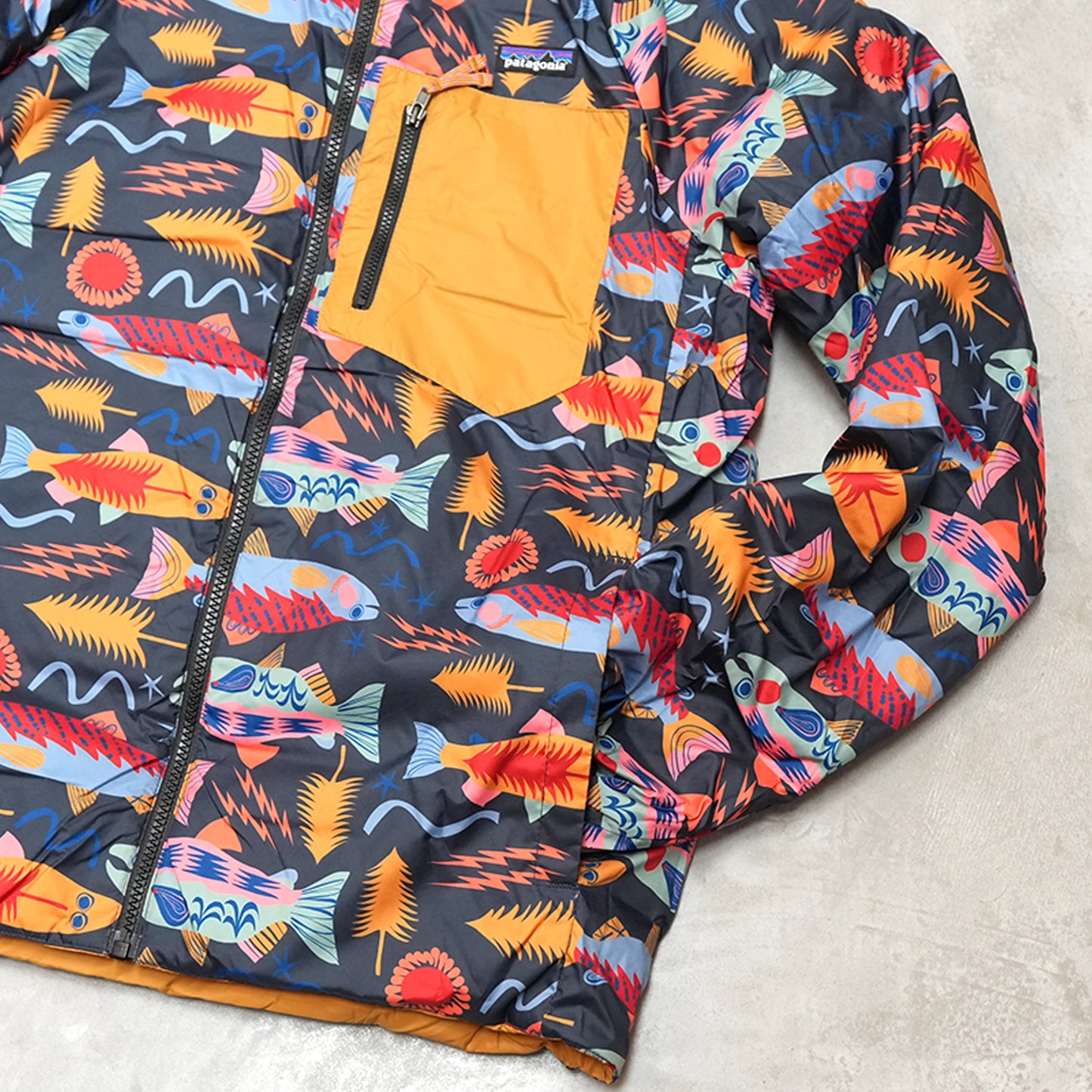 【patagonia】パタゴニア Kids Reversible Down Sweater Hoody "2Color"