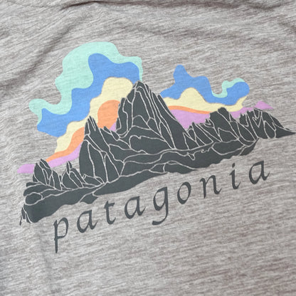 【patagonia】パタゴニア women's Long-Sleeved Capilene Cool Daily Shirt (Fitz Roy Nimbus) ※ネコポス可