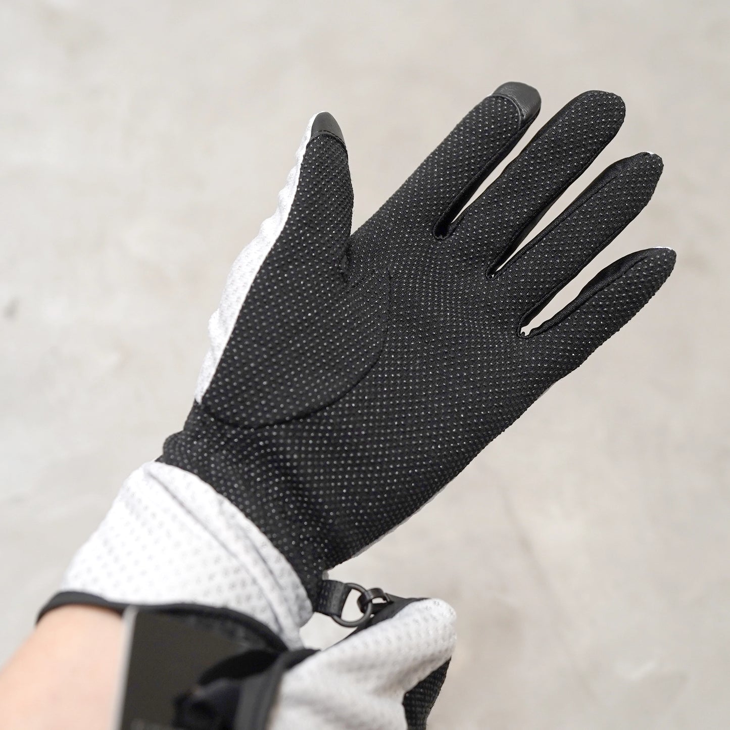 【AXESQUIN】アクシーズクイン women's Ventilation Glove Long "2Color" ※ネコポス可