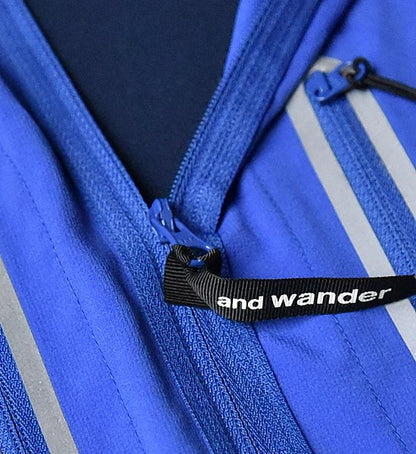 【and wander】 アンドワンダー men's tech hoodie ”Blue”