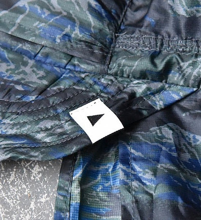 【and wander】 アンドワンダー printed utility pullover "2Color"