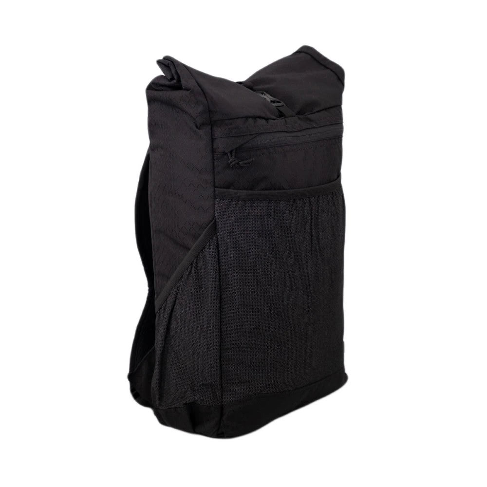 【ULA-Ultralight Adventure Equipment】ウルトラライトアドベンチャーイクイップメント Robic Node "2Color"